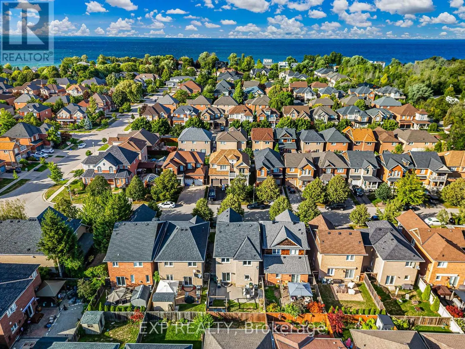 117 GLENMEADOW CRESCENT