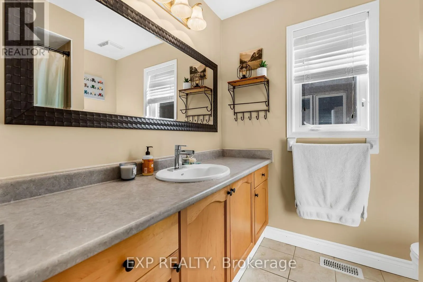 117 GLENMEADOW CRESCENT