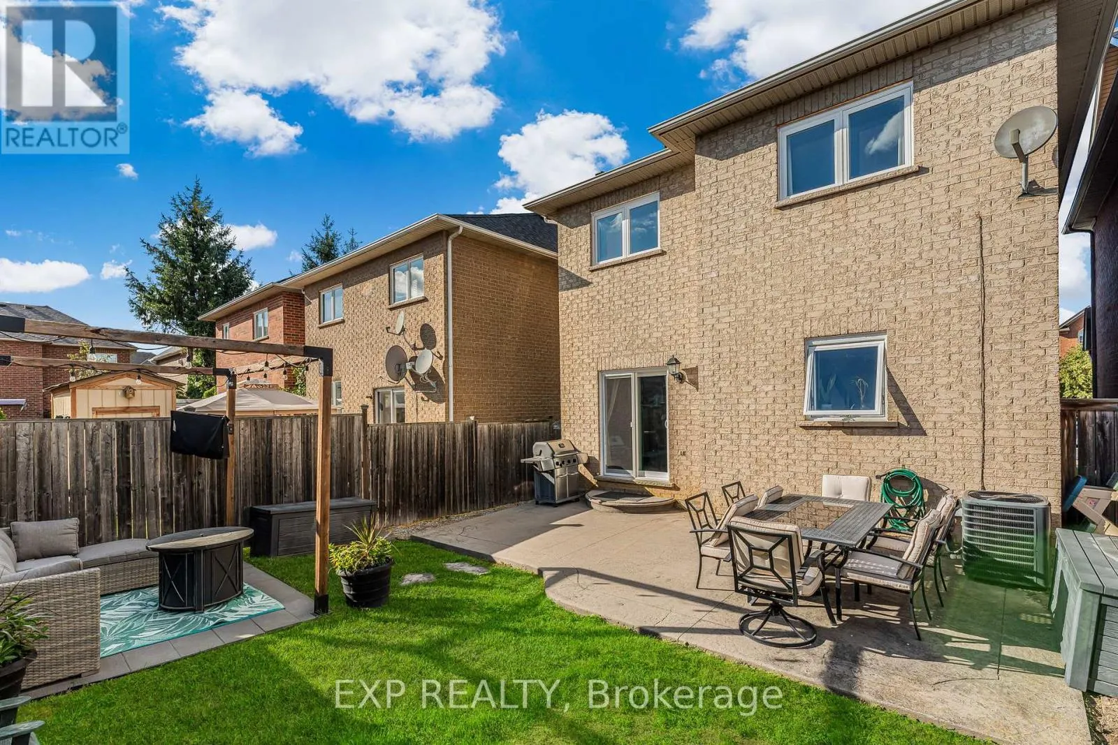 117 GLENMEADOW CRESCENT