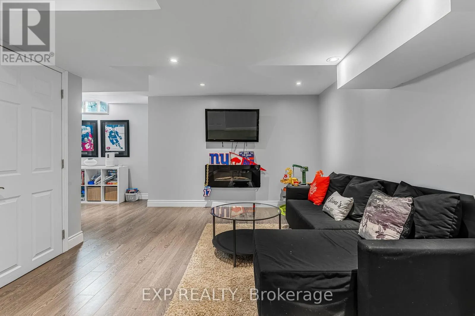 117 GLENMEADOW CRESCENT