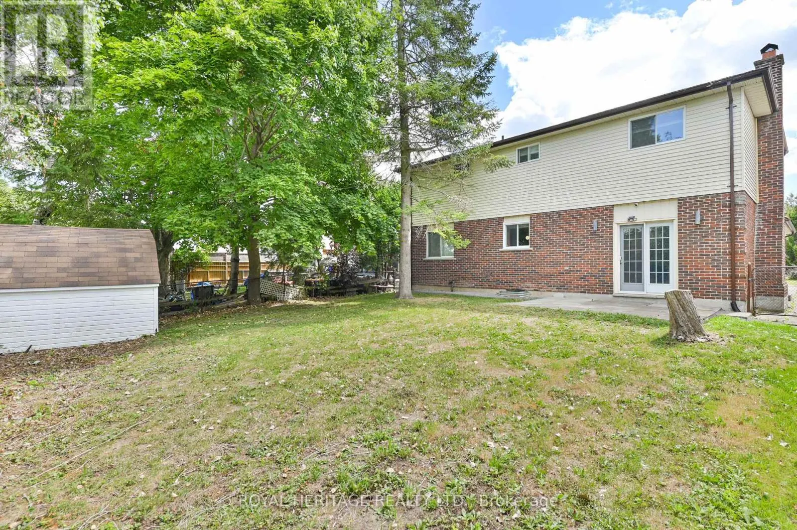 10 BRIARWOOD CRESCENT