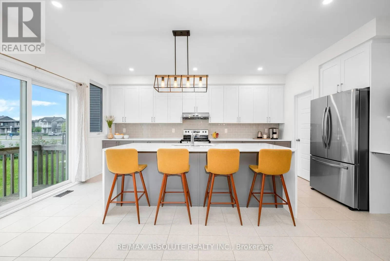 302 HALIBURTON HEIGHTS