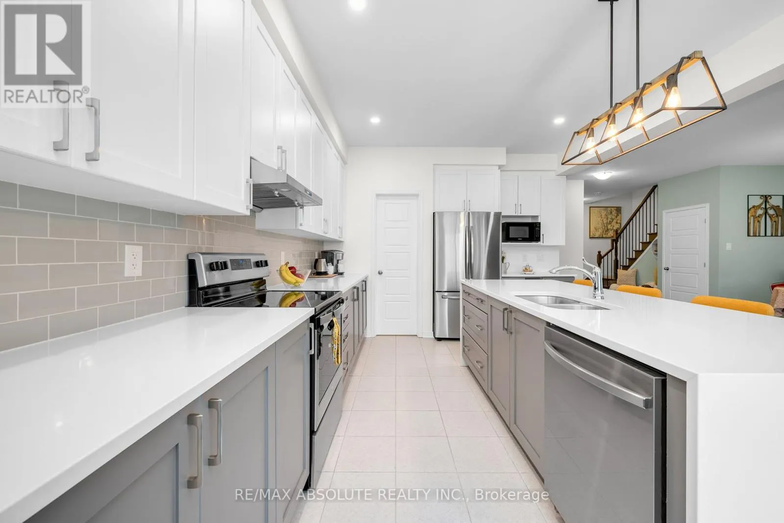 302 HALIBURTON HEIGHTS