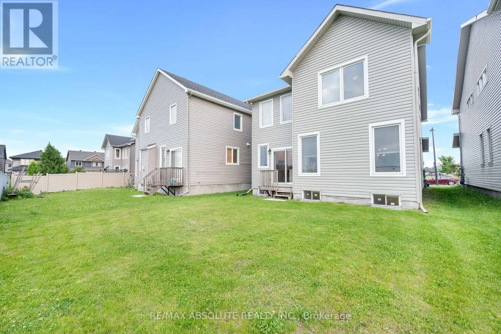 302 HALIBURTON HEIGHTS