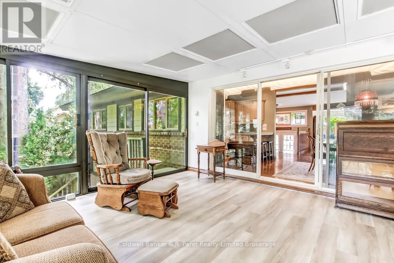 7 & 9 LISGAR COURT