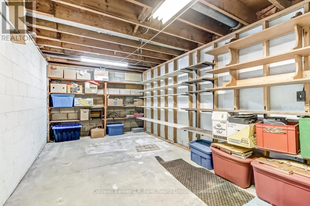 7 & 9 LISGAR COURT