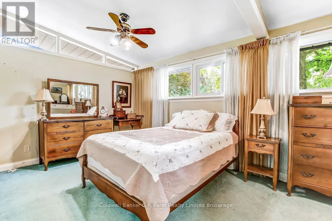 7 & 9 LISGAR COURT