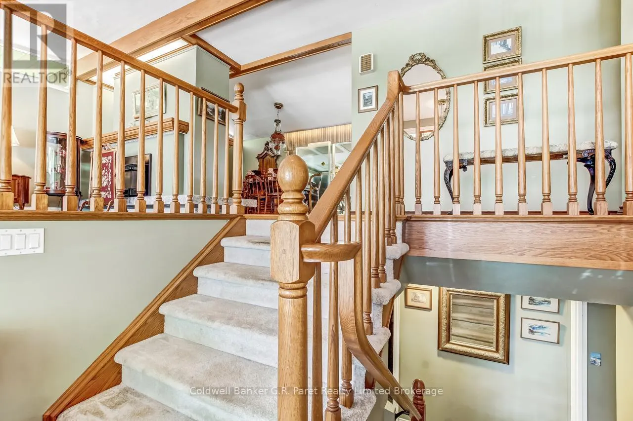 7 & 9 LISGAR COURT