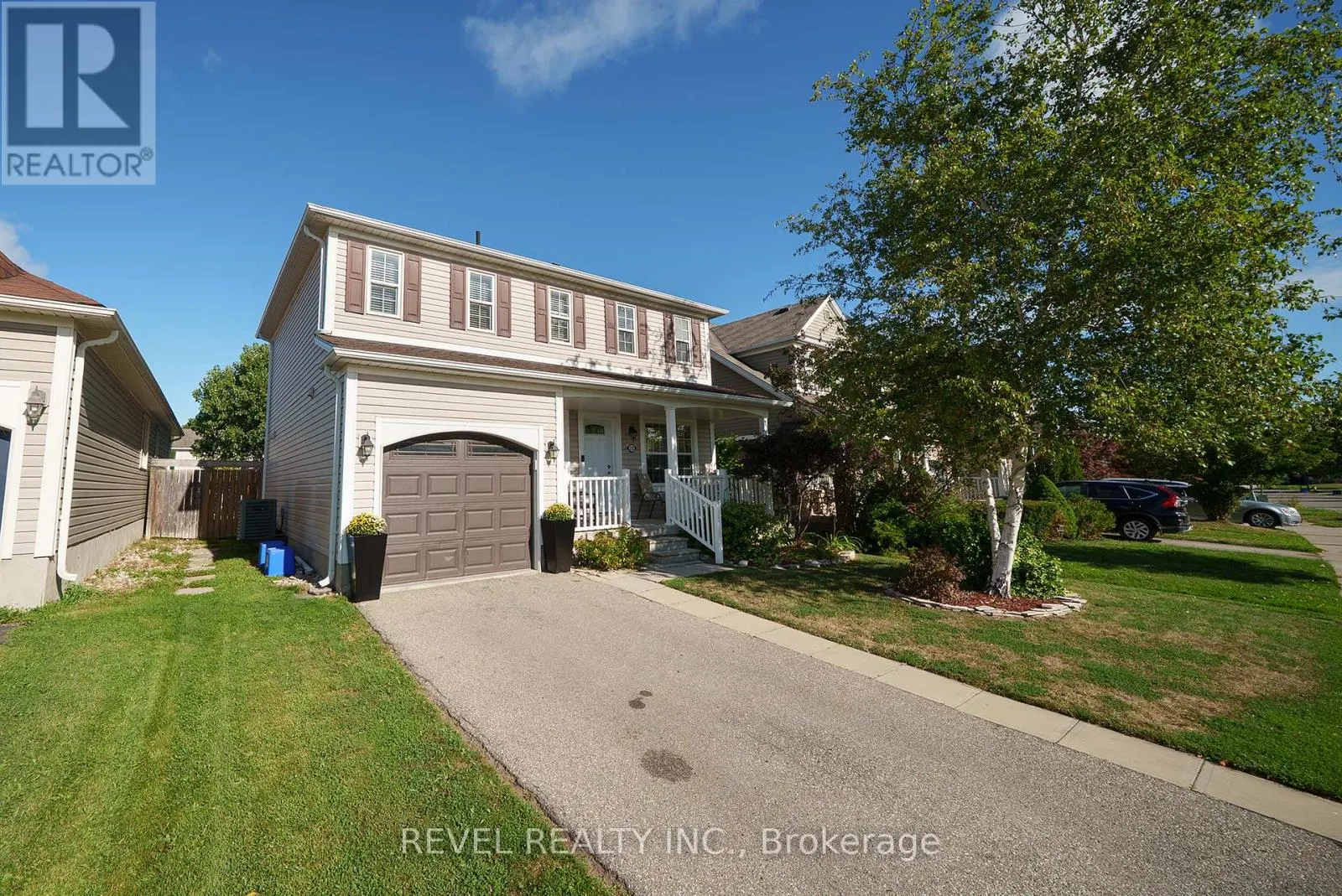 22 HOLLINRAKE AVENUE