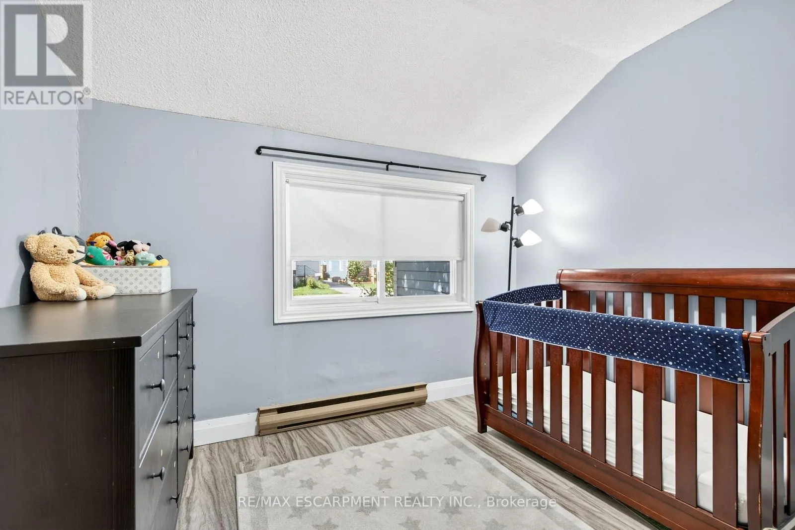 146 NORMANHURST AVENUE W