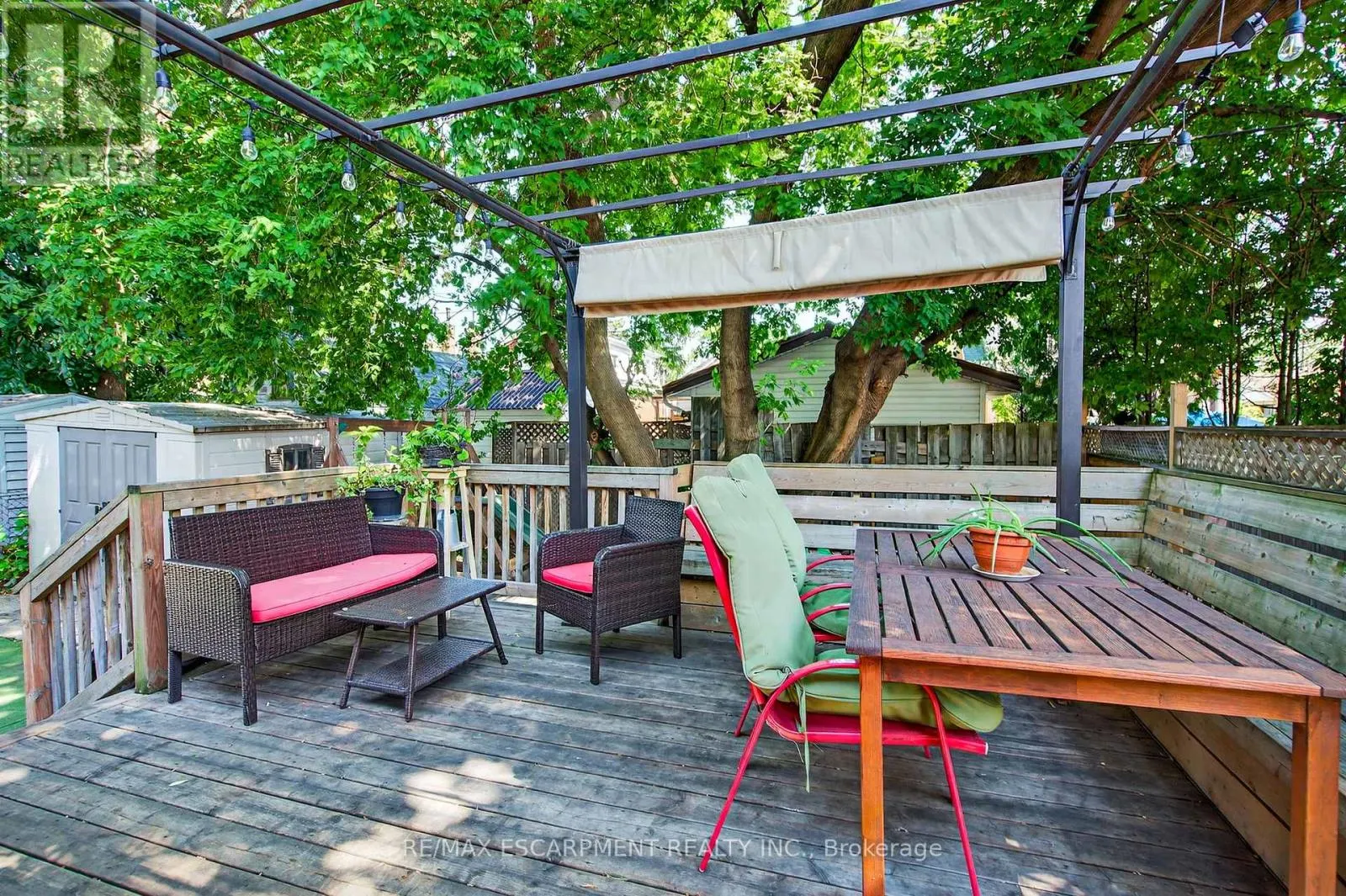 146 NORMANHURST AVENUE W