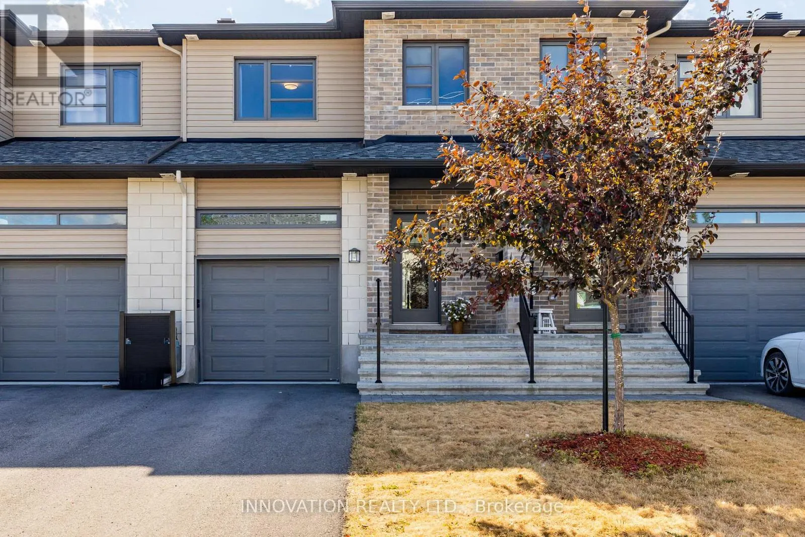 288 MUNRO STREET