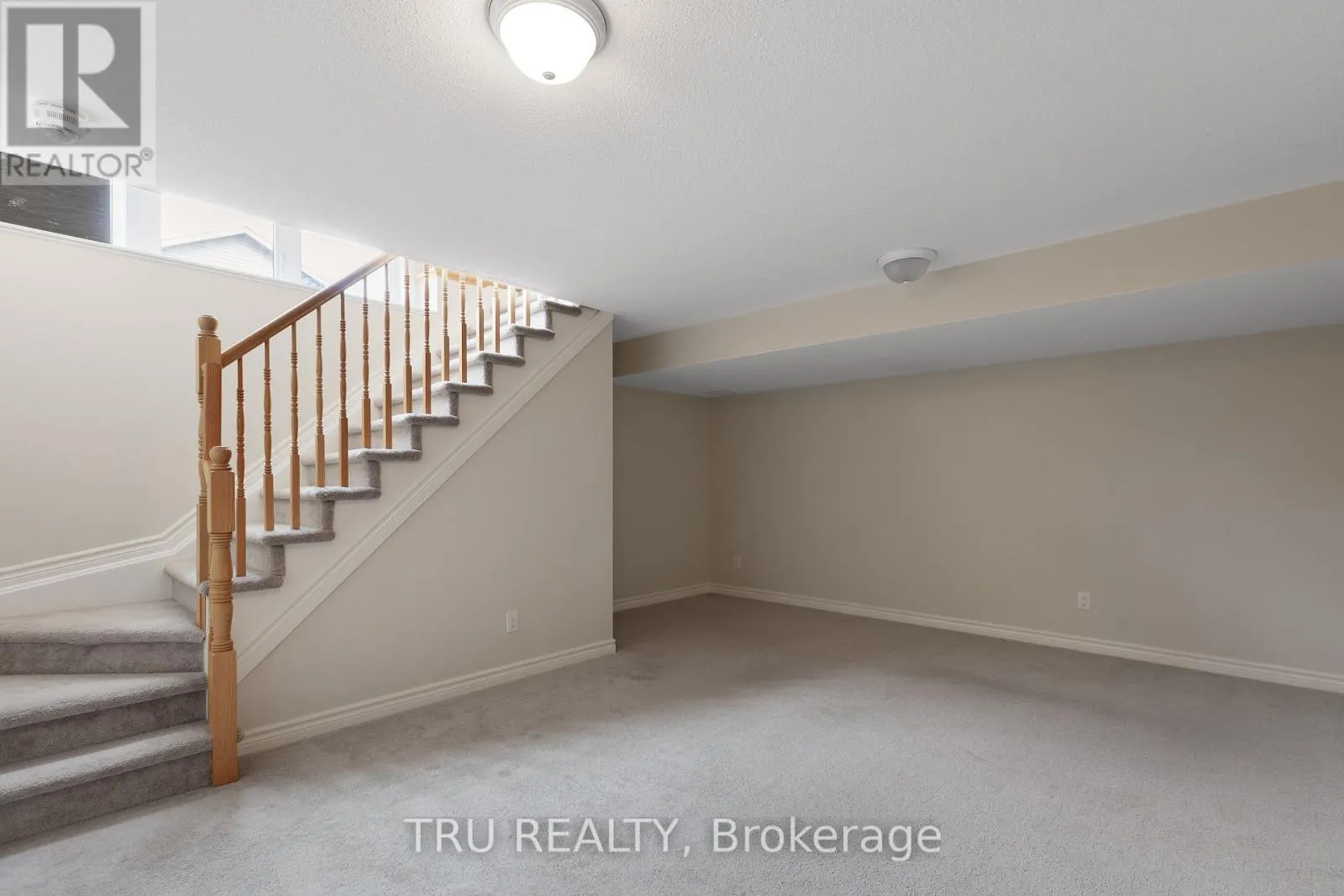 1146 BECKETT CRESCENT