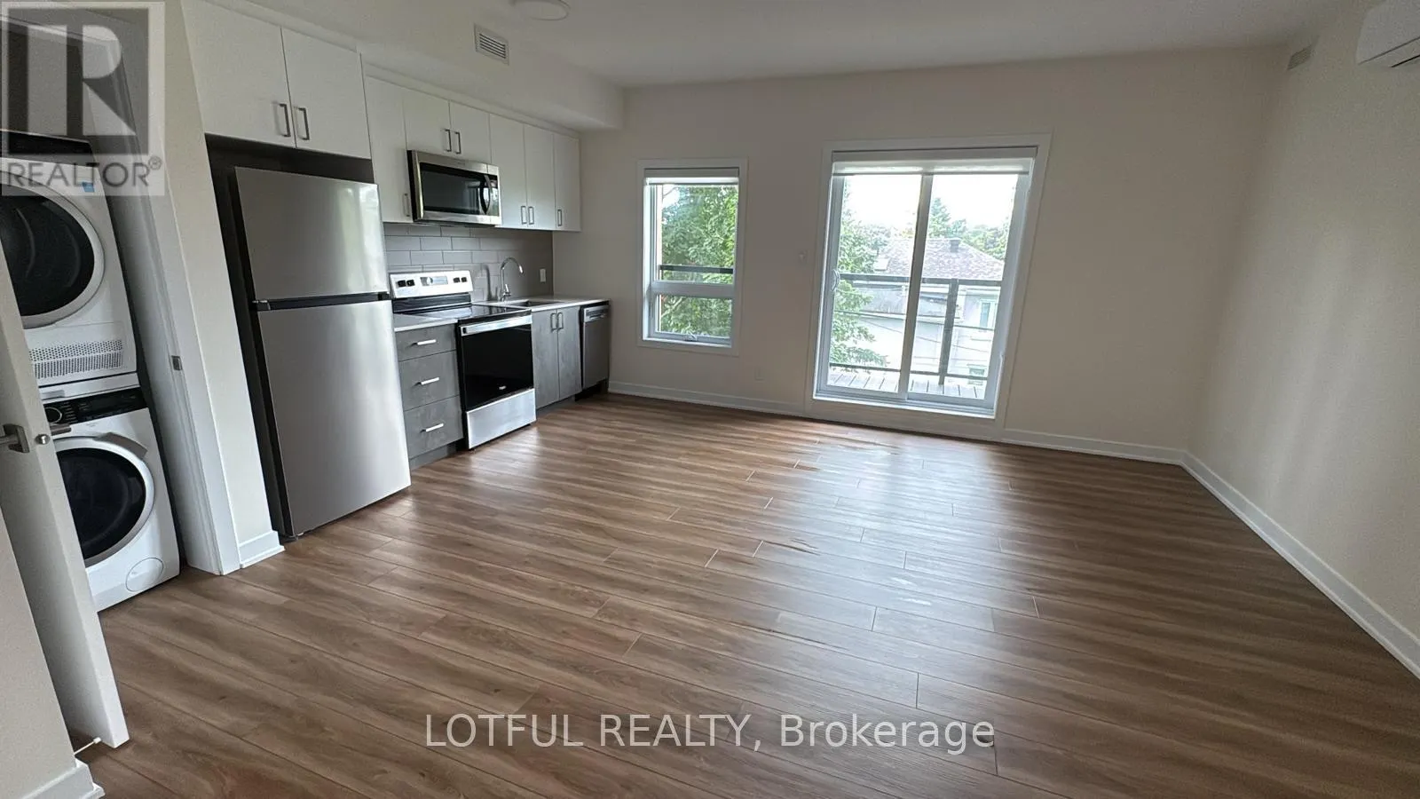 203 - 630 CHURCHILL AVENUE N