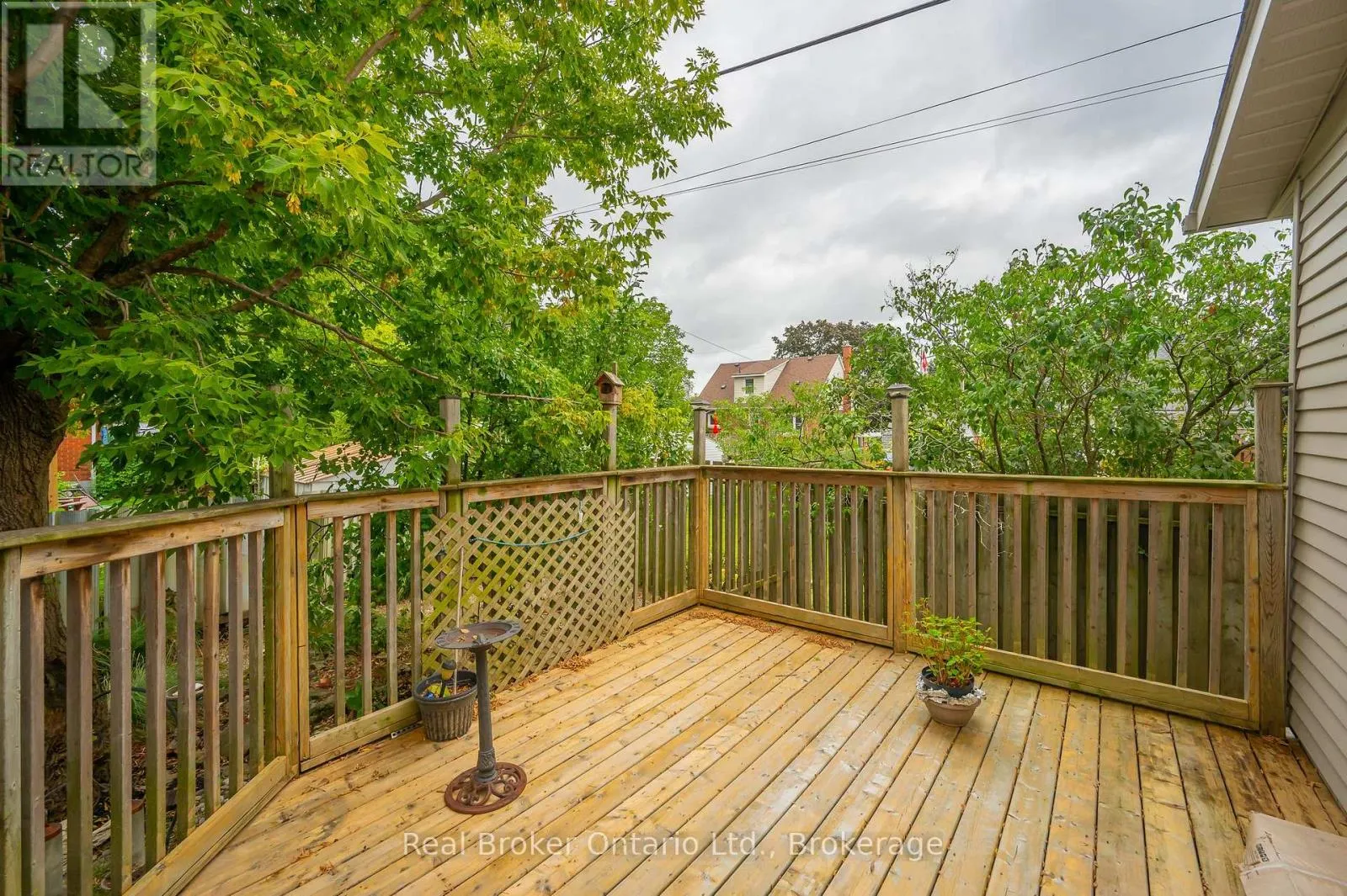 2 CHERRY AVENUE