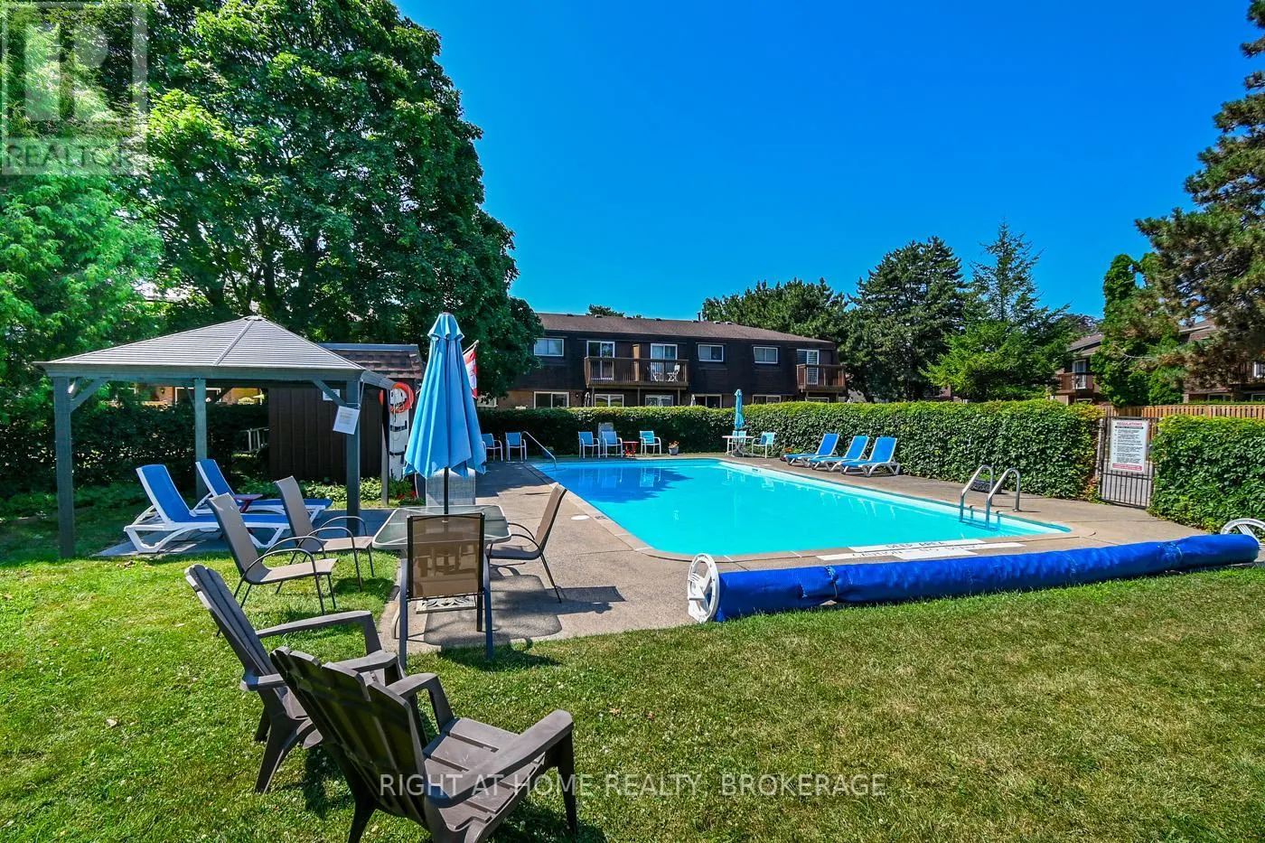 45 - 122 LAKESHORE ROAD, #45