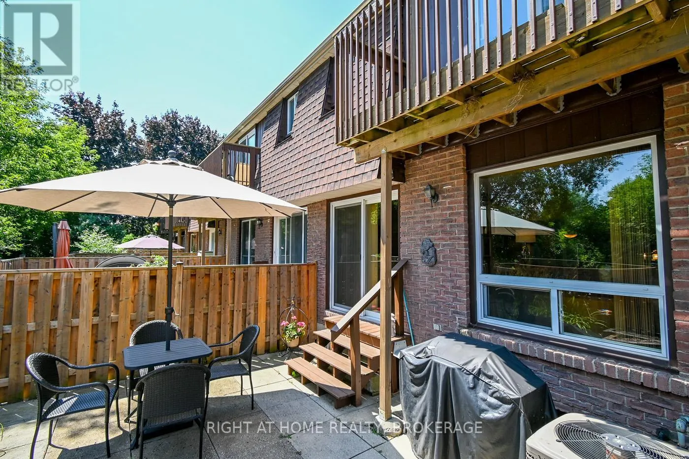 45 - 122 LAKESHORE ROAD, #45