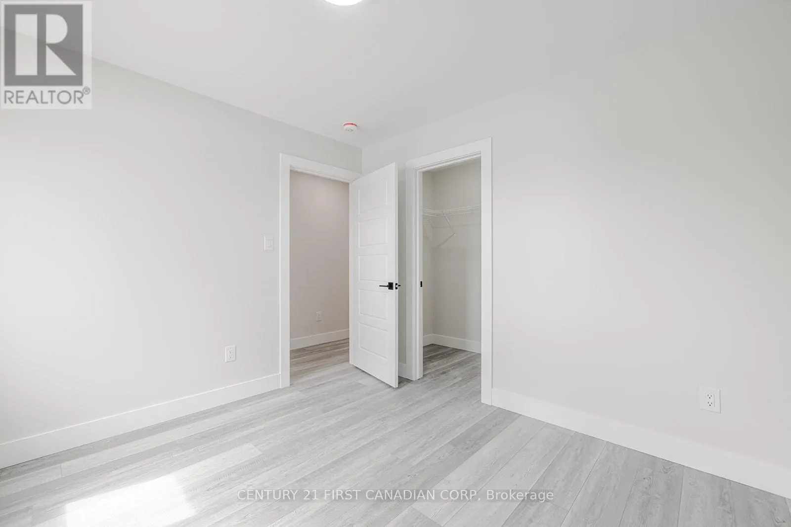 105 - 109 ROSS STREET, #105