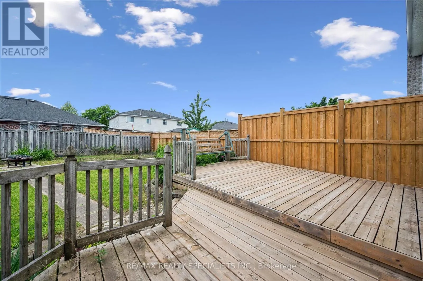 17 TAMVALE CRESCENT
