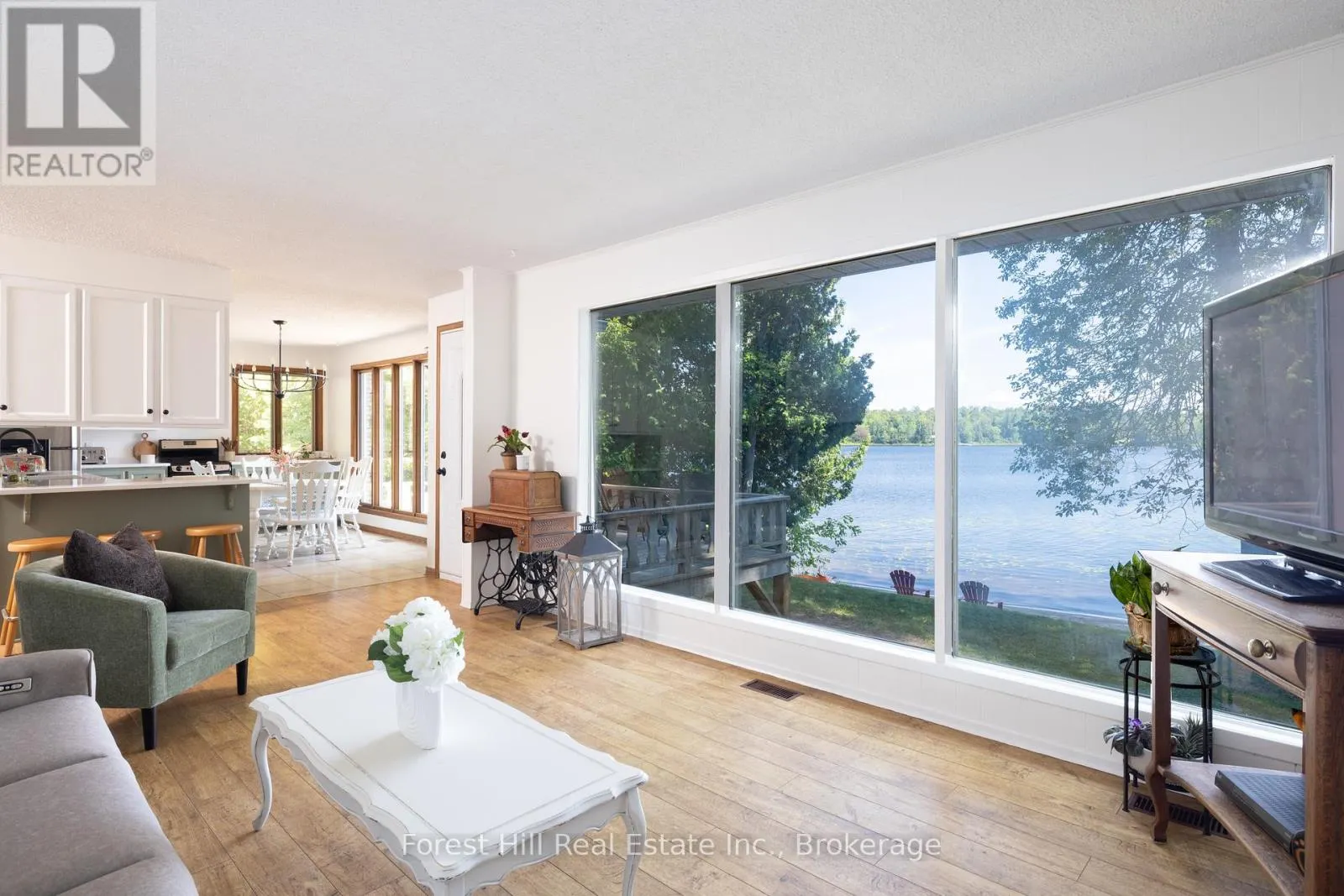 6 TRILLIUM LANE