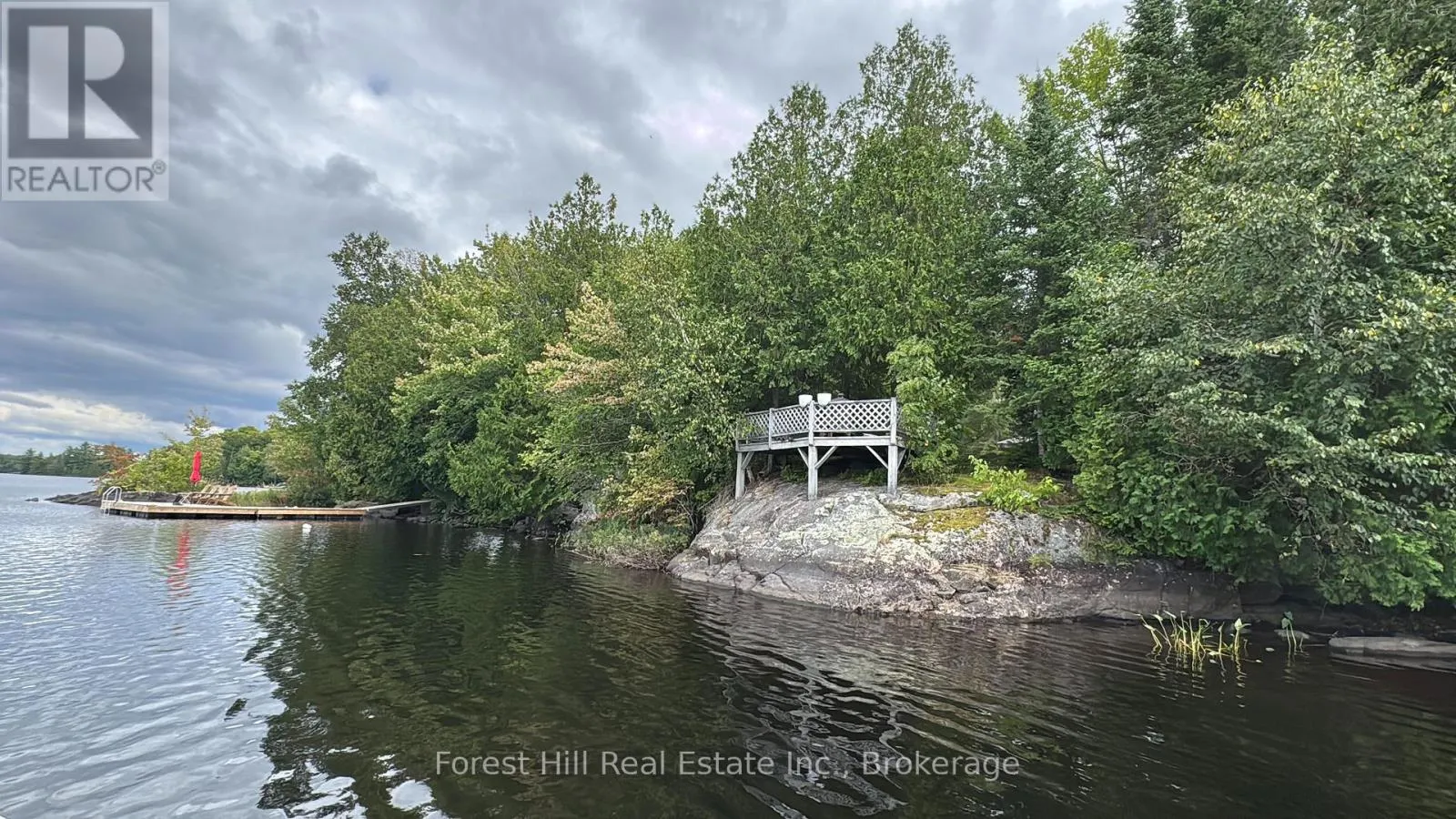 6 TRILLIUM LANE