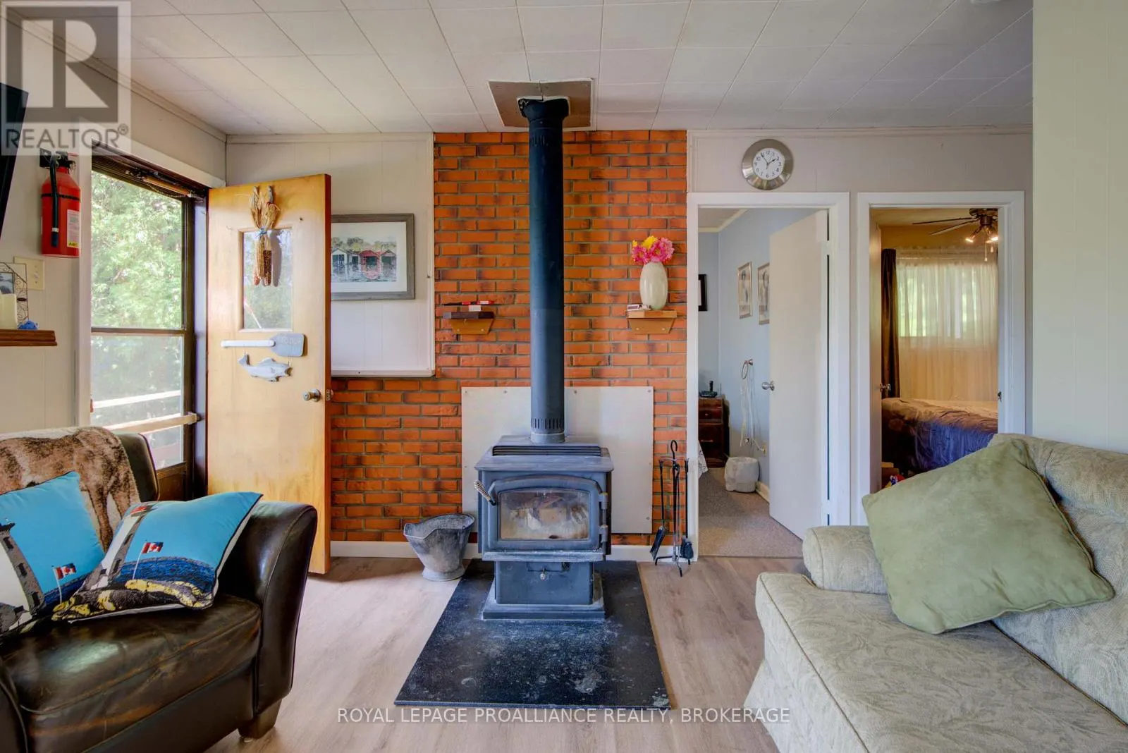 372 MURPHY ROAD #100