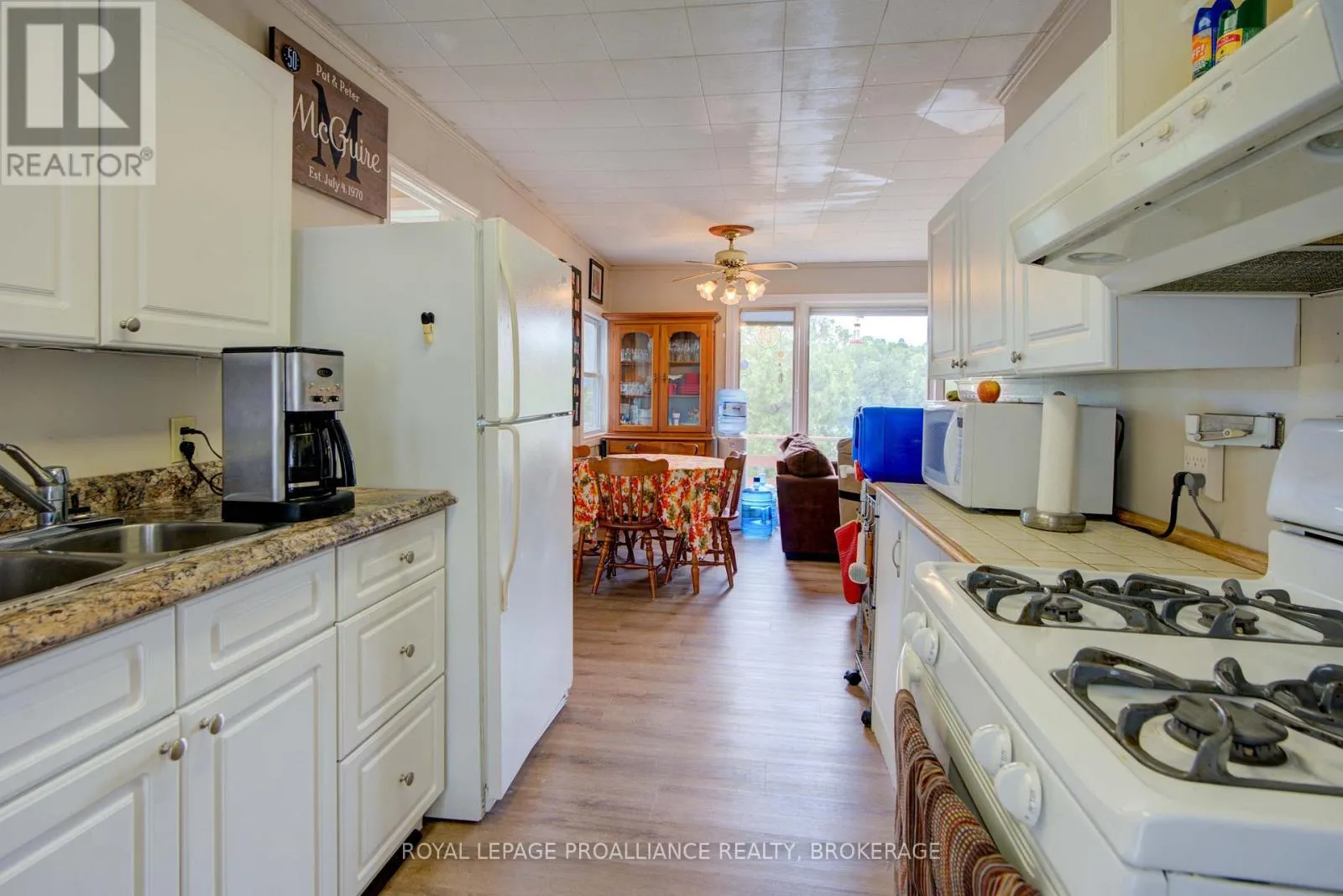 372 MURPHY ROAD #100
