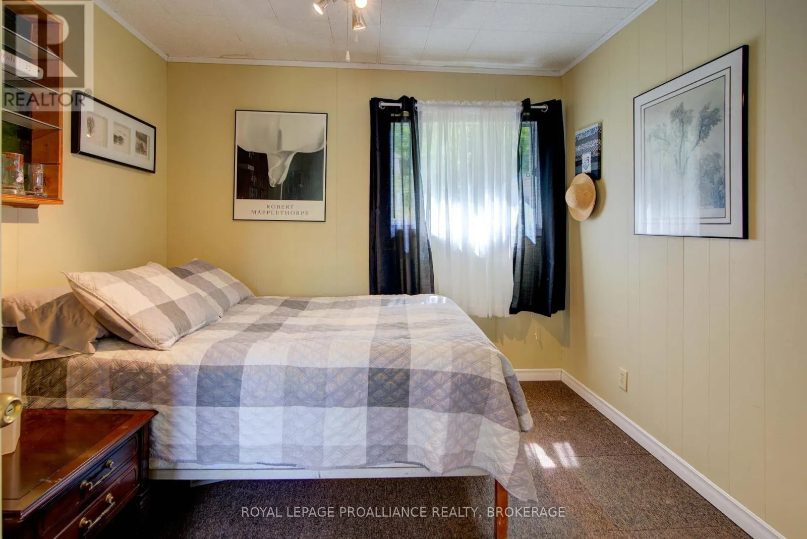 372 MURPHY ROAD #100