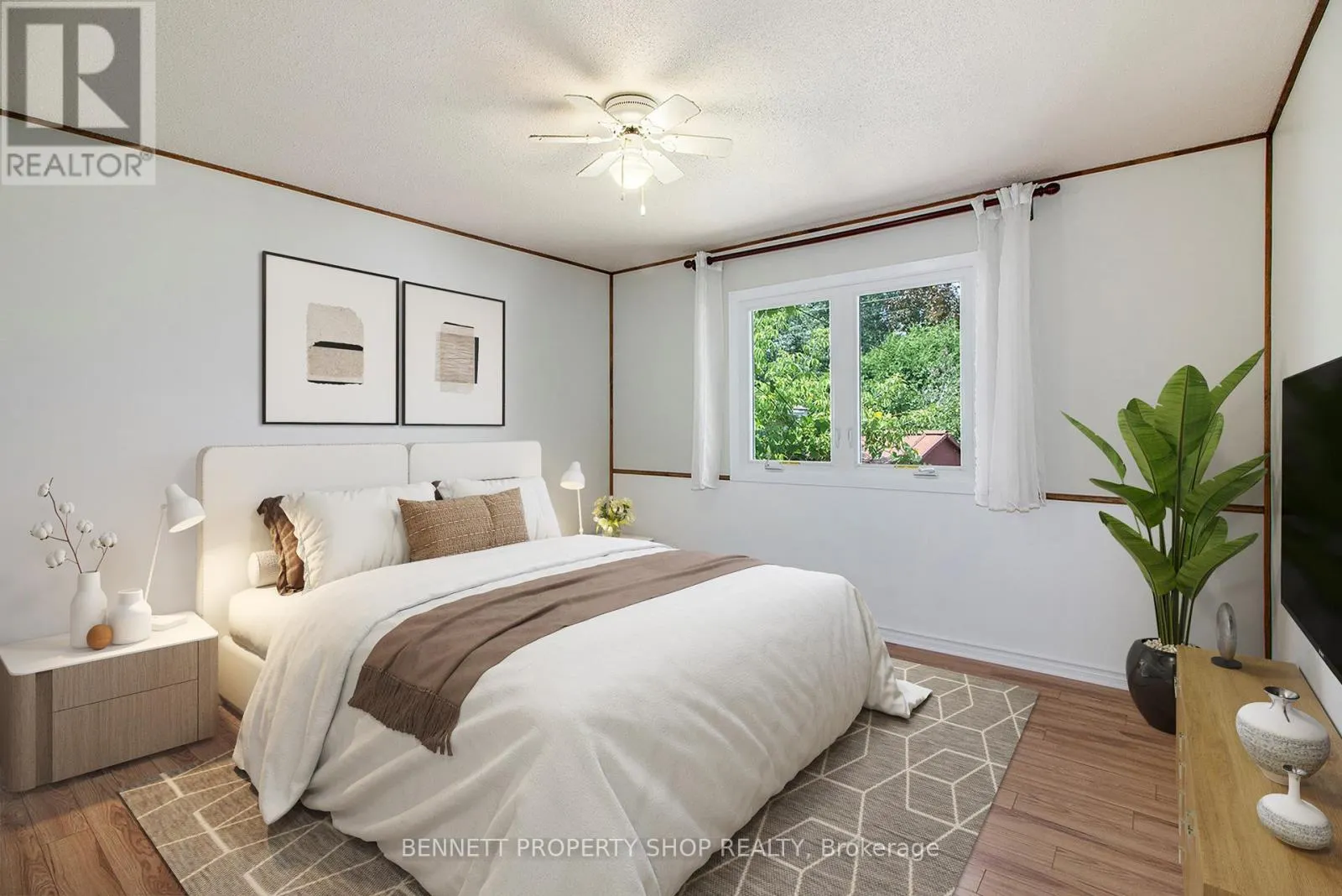 303 GLENEAGLES AVENUE