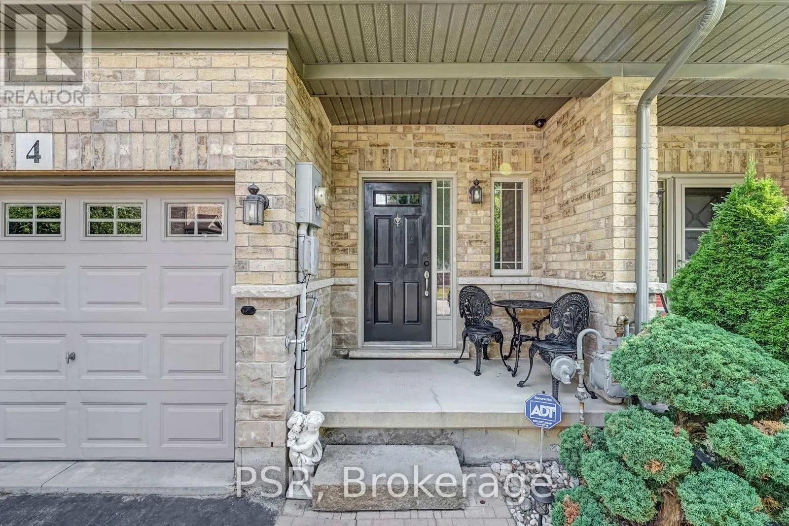 4 - 310 FALL FAIR WAY