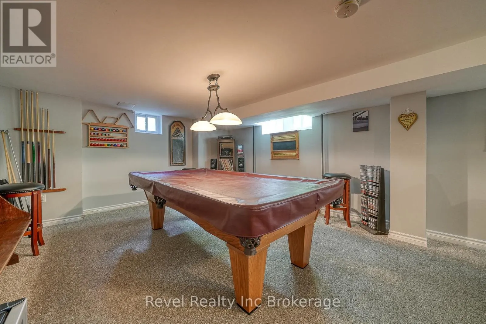 140 VANSITTART AVENUE