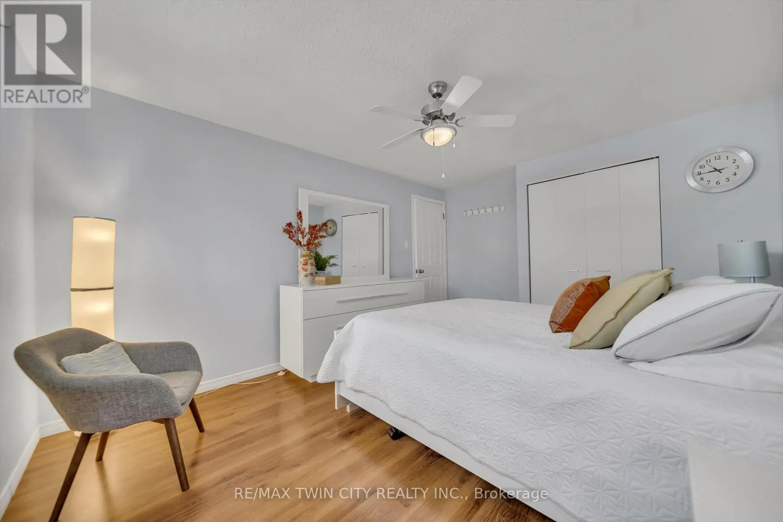477 STRASBURG ROAD