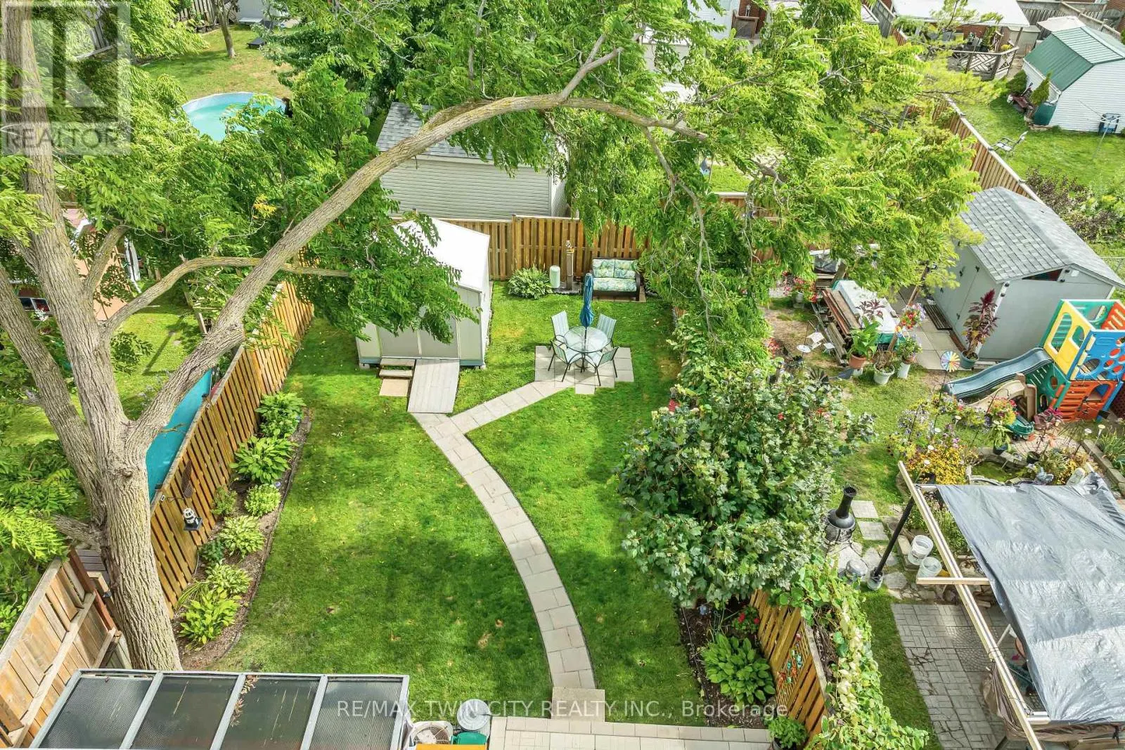 477 STRASBURG ROAD