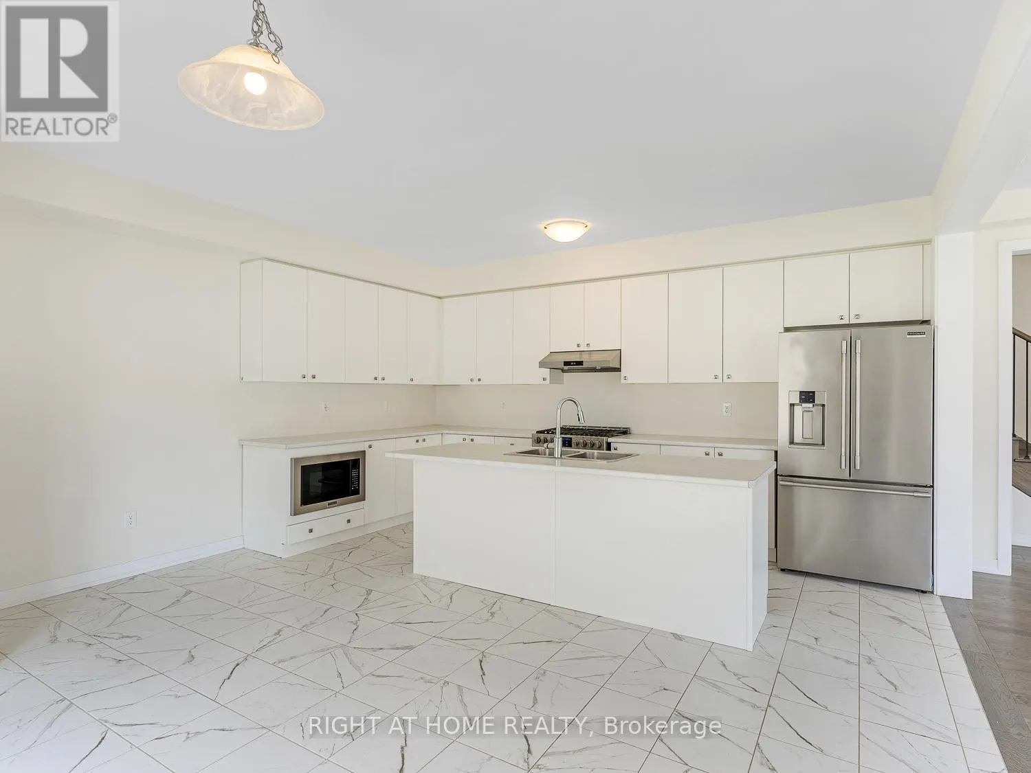 100 BELLHOUSE AVENUE