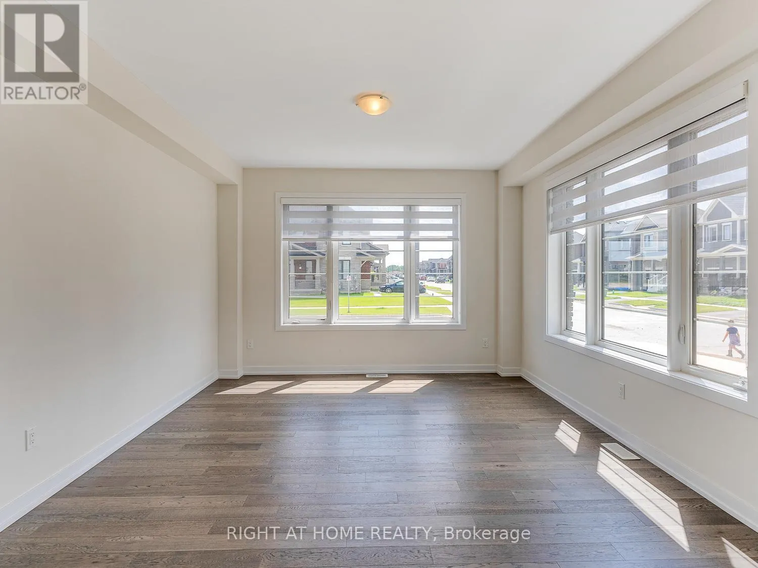 100 BELLHOUSE AVENUE