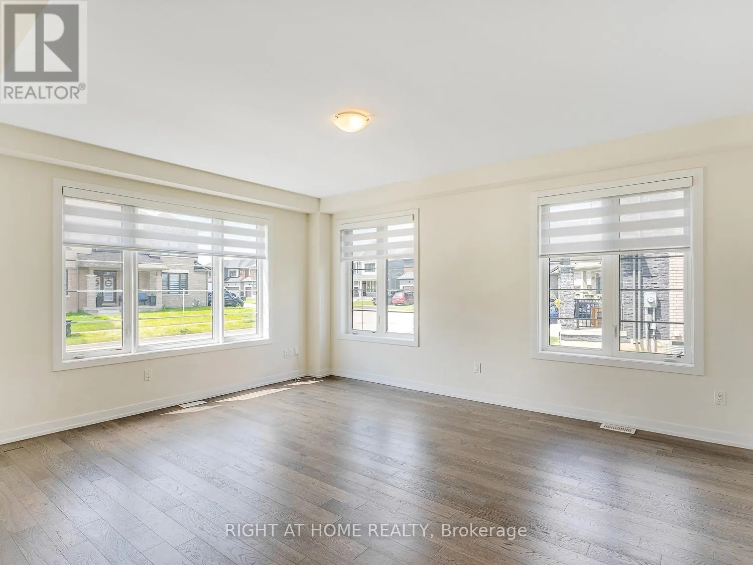 100 BELLHOUSE AVENUE