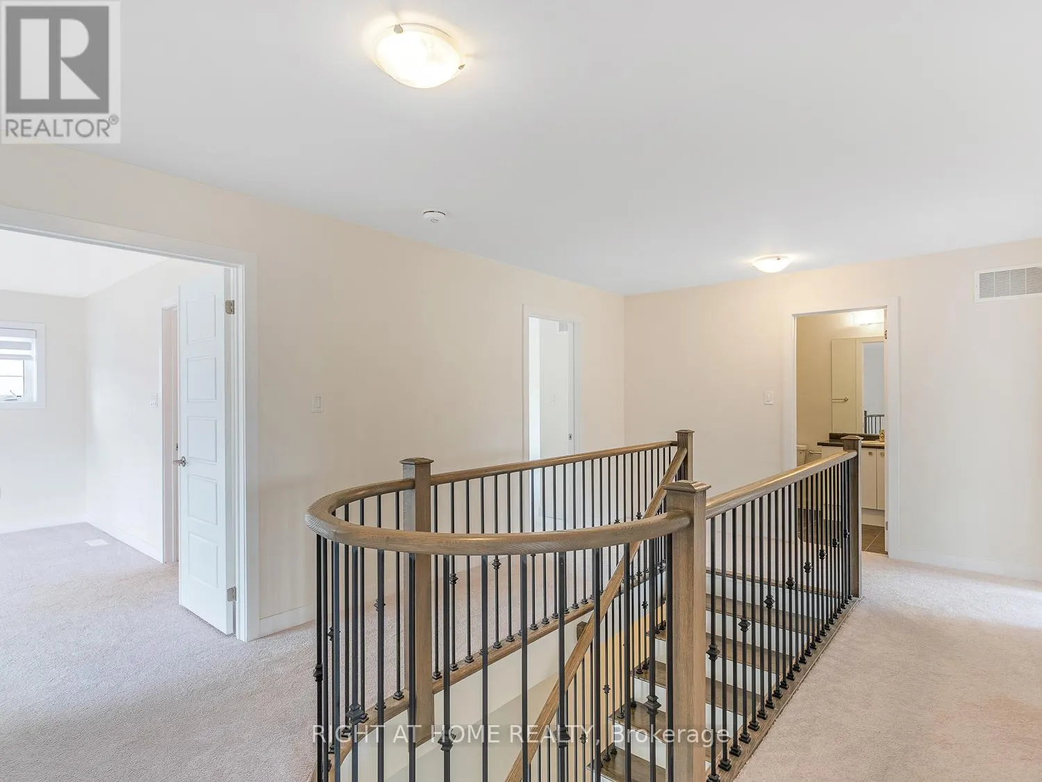 100 BELLHOUSE AVENUE