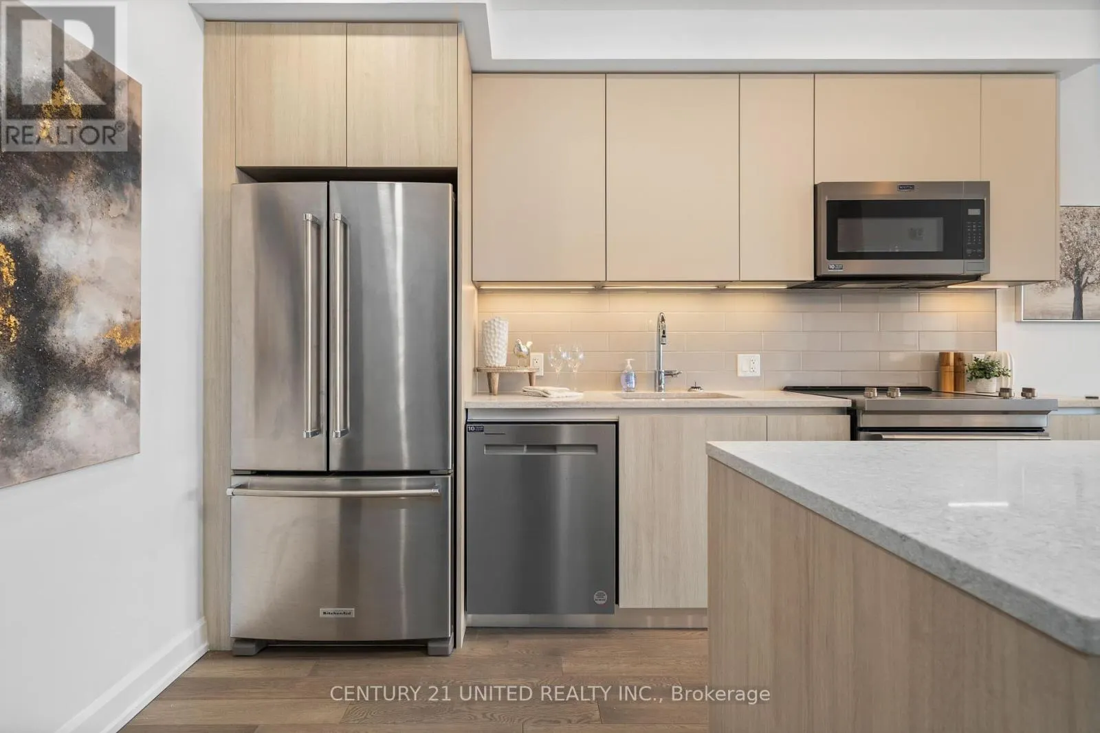 605 - 195 HUNTER STREET E, #605