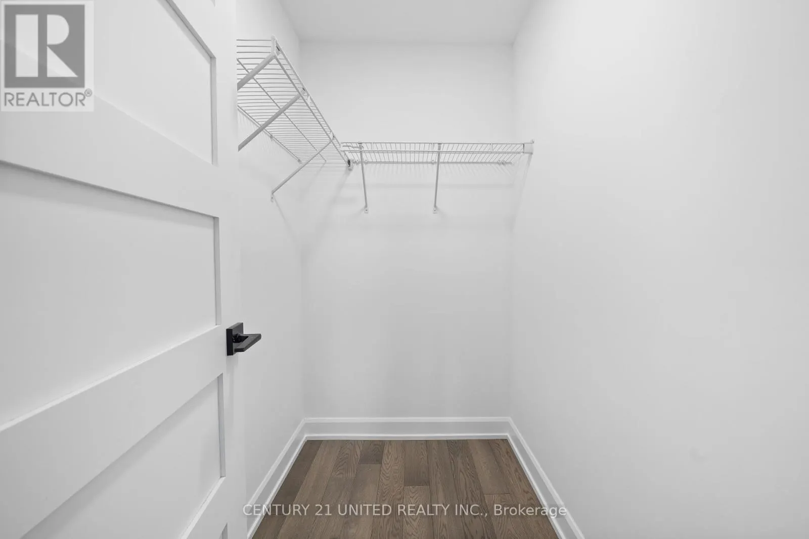 605 - 195 HUNTER STREET E, #605