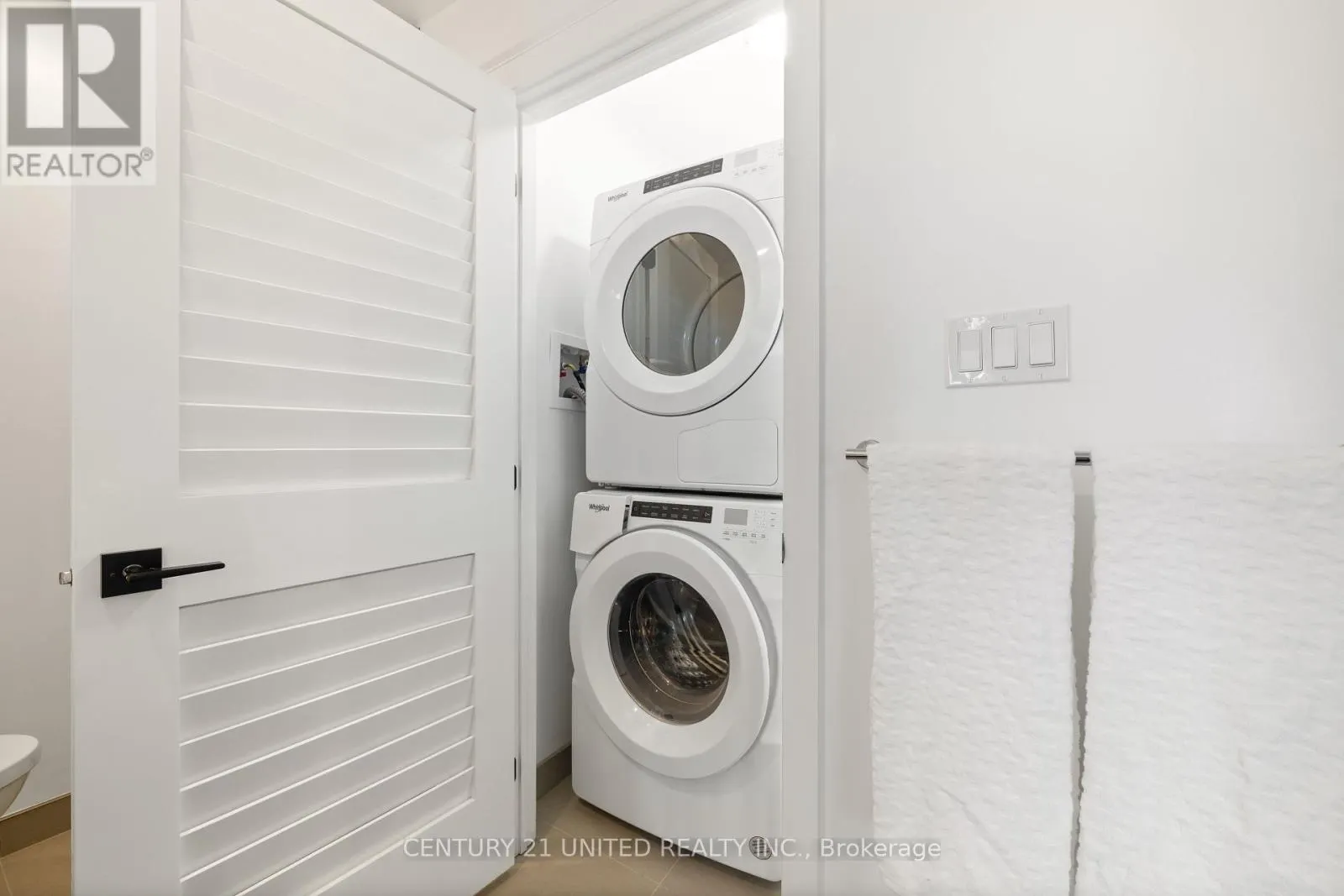 605 - 195 HUNTER STREET E, #605