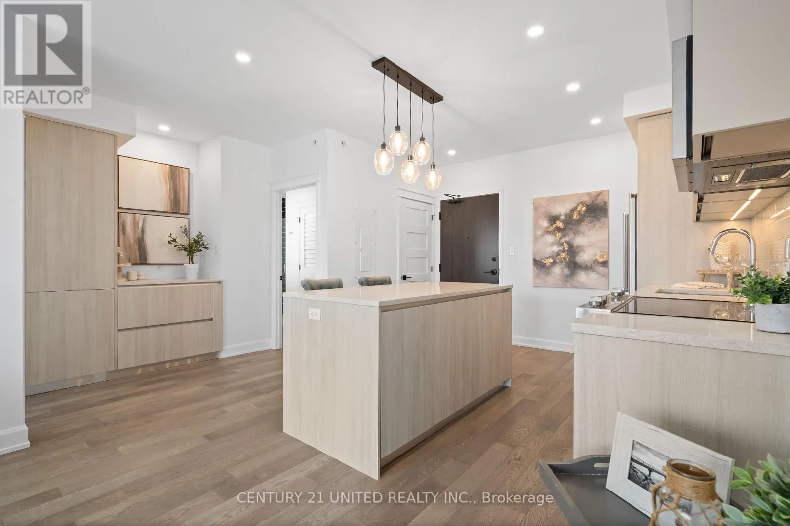 605 - 195 HUNTER STREET E, #605