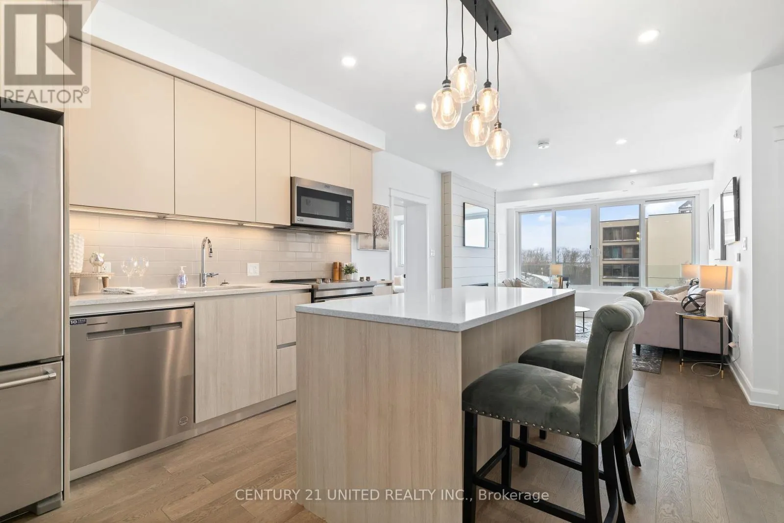 605 - 195 HUNTER STREET E, #605