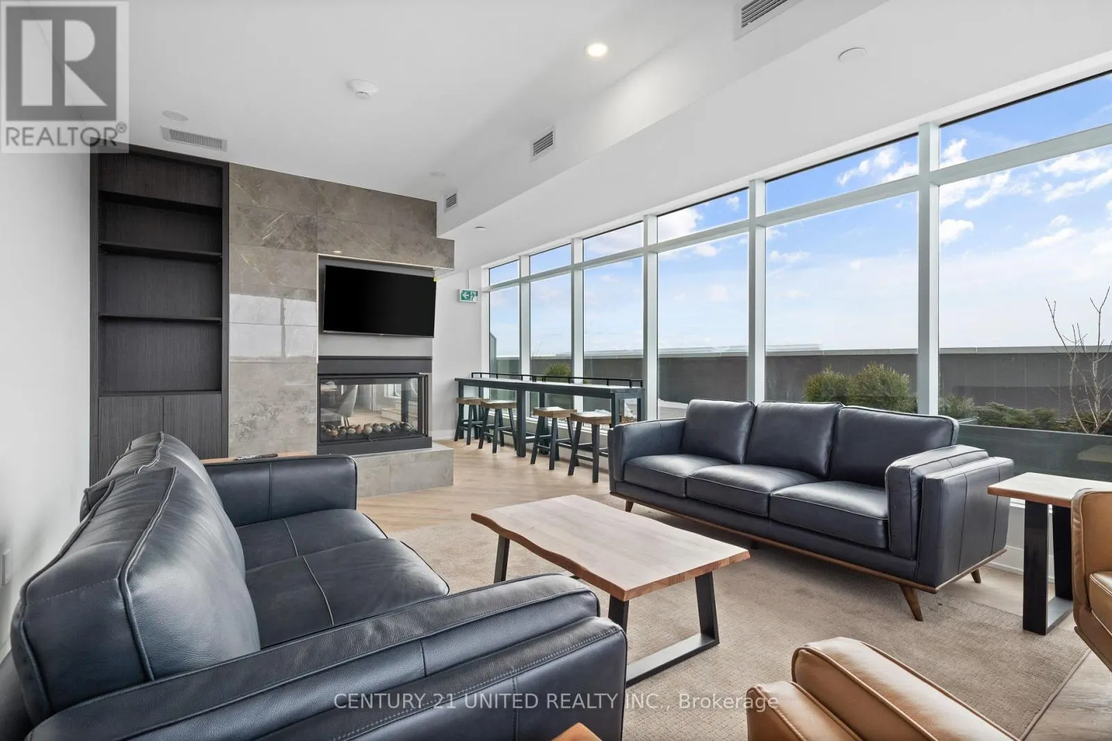605 - 195 HUNTER STREET E, #605