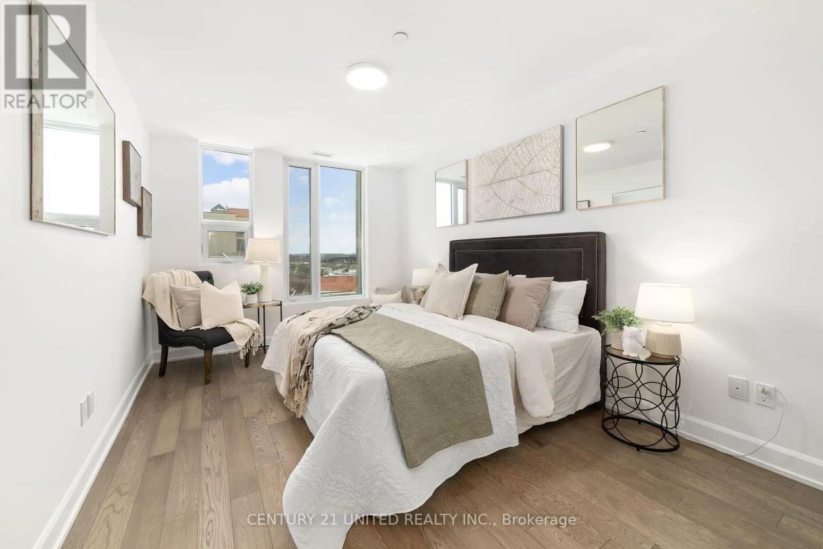 605 - 195 HUNTER STREET E, #605