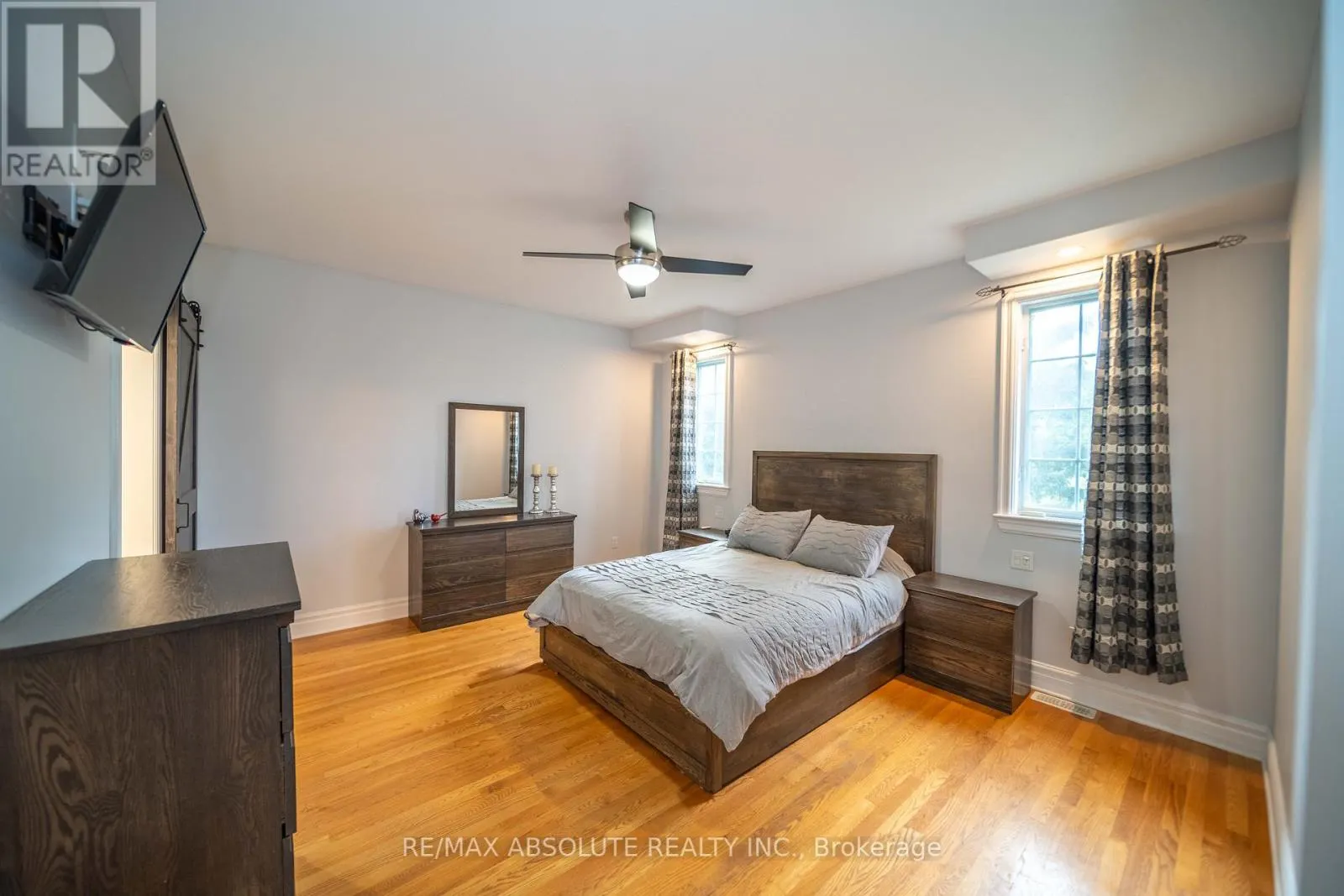 735 ST THOMAS ROAD