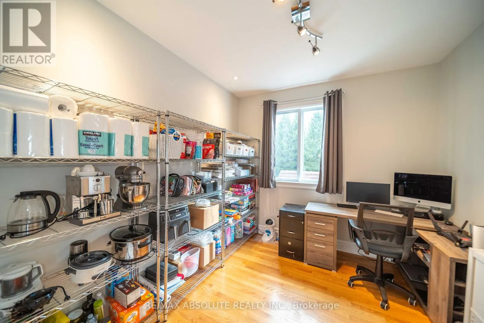 735 ST THOMAS ROAD