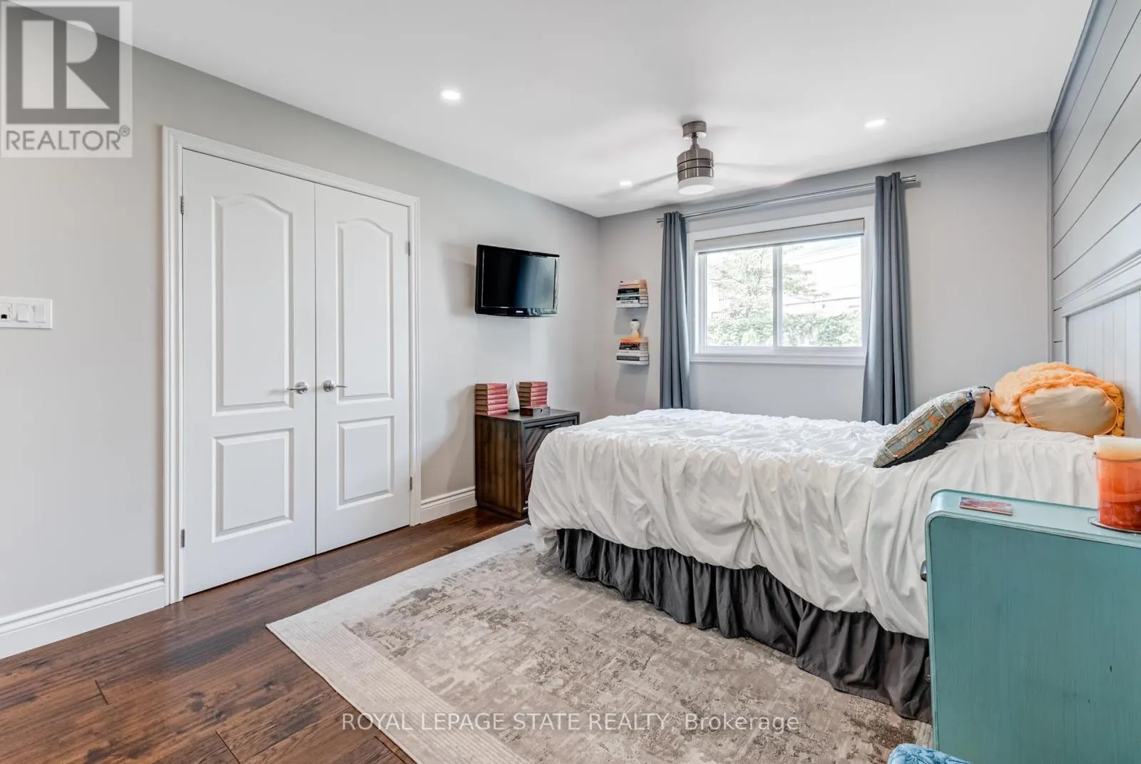 1105 HARROGATE DRIVE