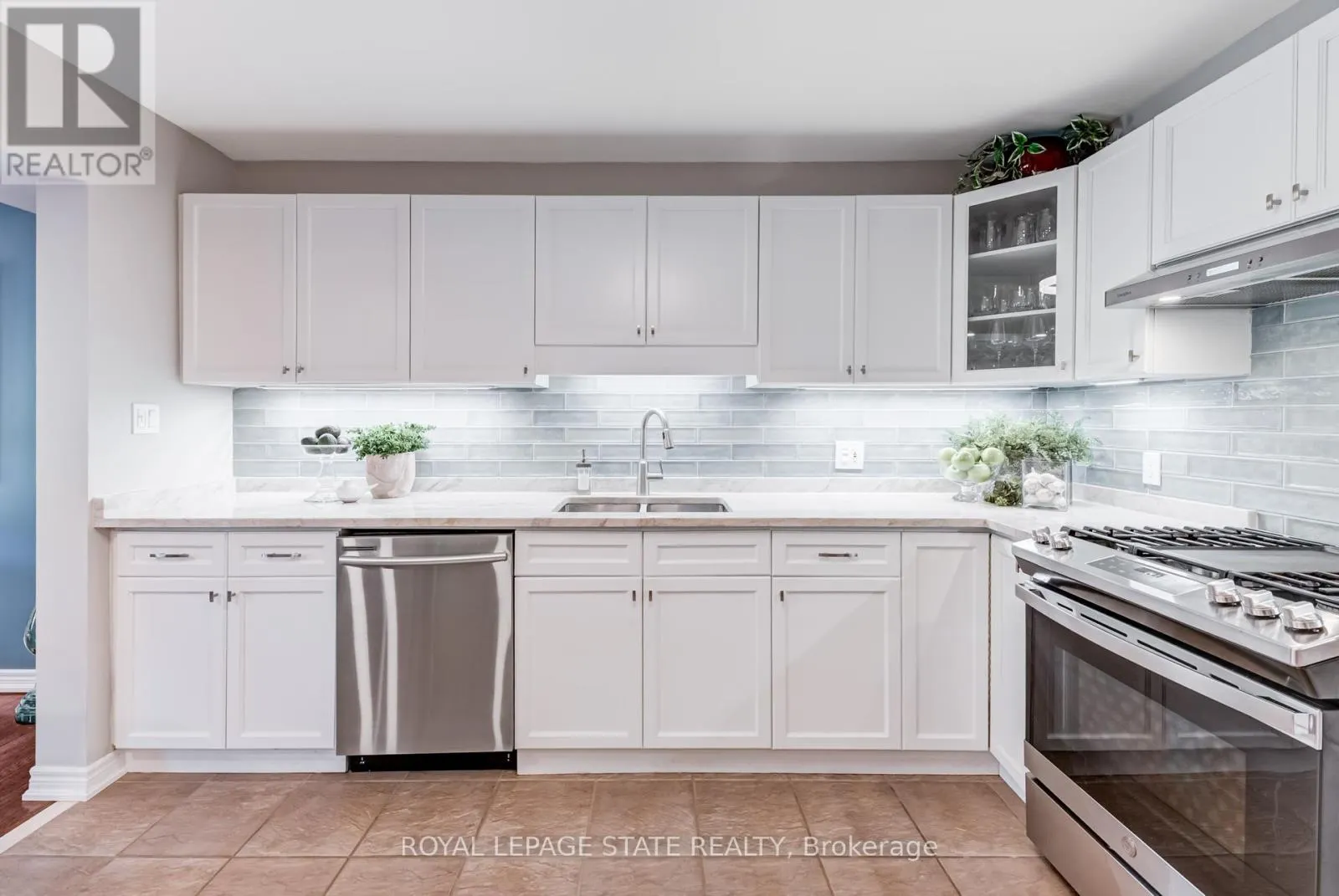 1105 HARROGATE DRIVE