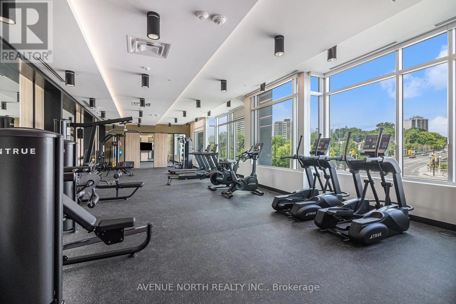 1214 - 280 MONTGOMERY STREET