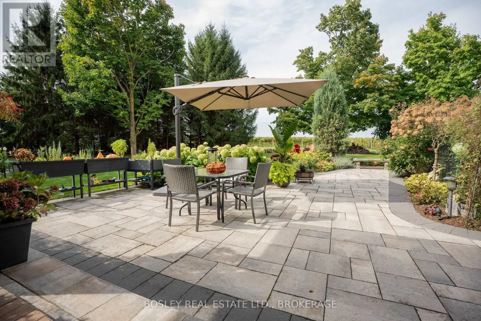 14796 NIAGARA RIVER PARKWAY